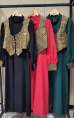 ست دو تیکه پیراهن و جلیقه طرح دلربا - Image 2