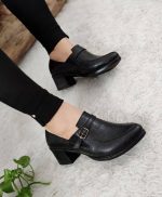 کفش طبی زنانه مدل سگک مدل 75068 - Image 2
